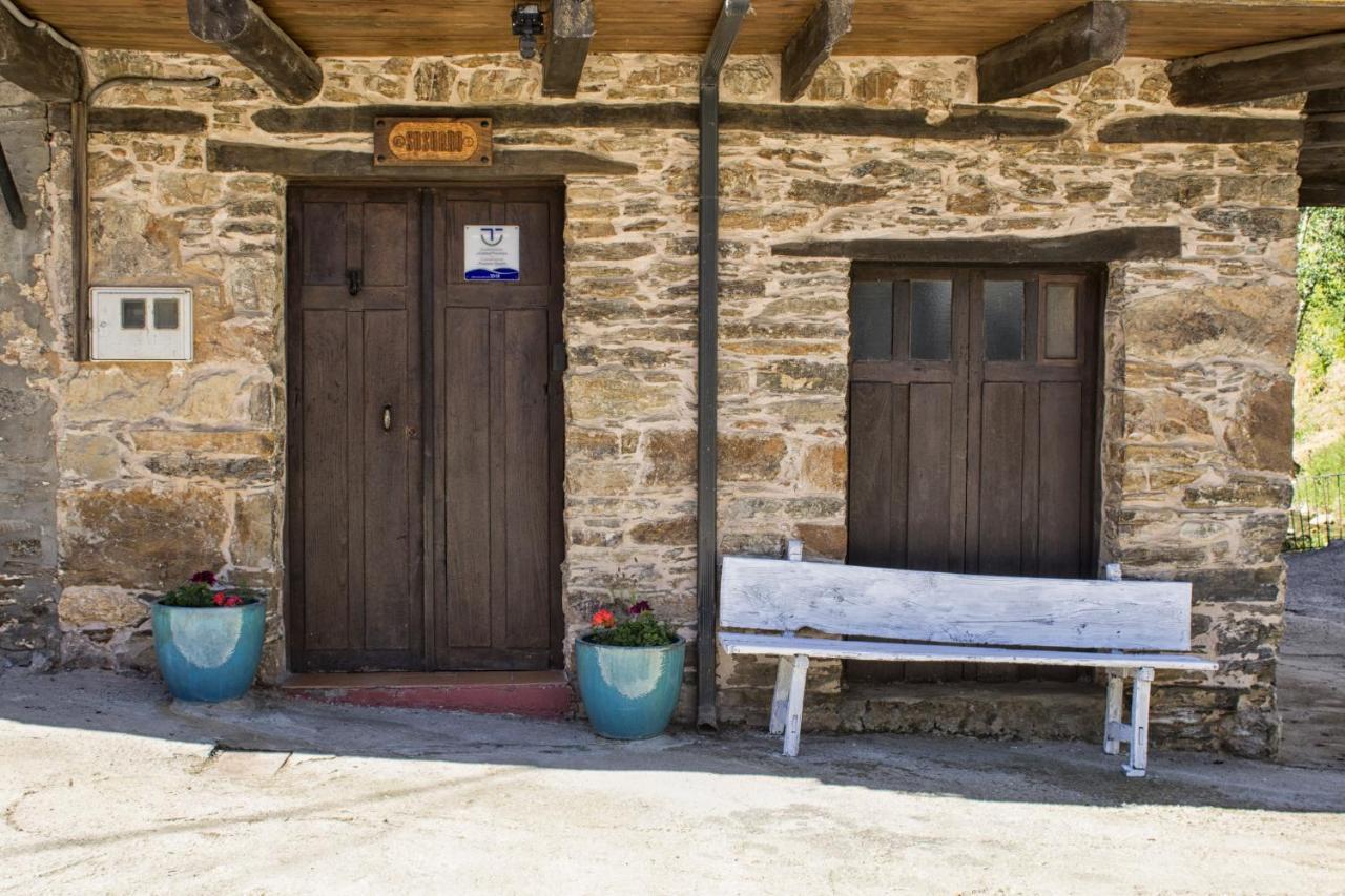 Casa El Susurro Villa Ponferrada Luaran gambar